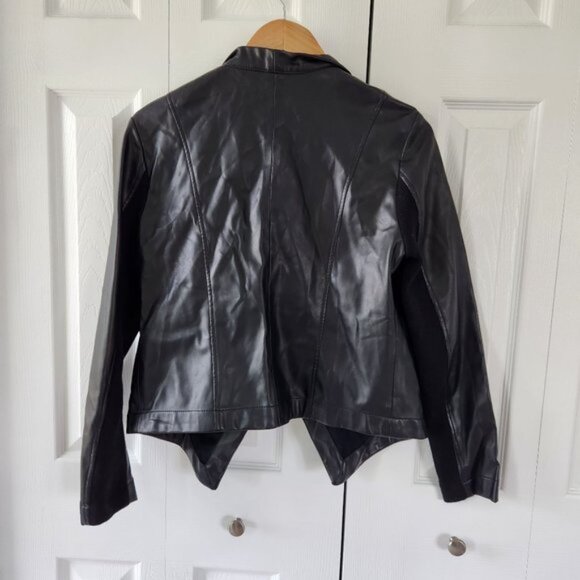 BB Dakota Black Faux Leather Long Sleeve Open Front Jacket - Picture 2 of 10